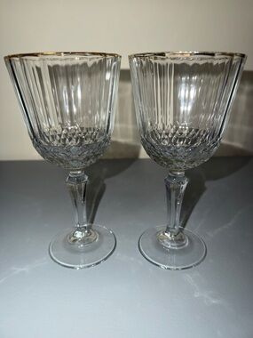Pasabache Crystal-Style Wine Goblets with Gold Rim - Set of 2